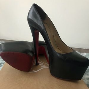 Worn Christian louboutin! Great leather condition